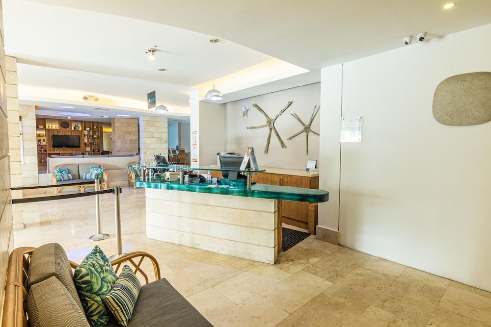Ghl Relax Hotel Costa Azul 圣玛尔塔 外观 照片