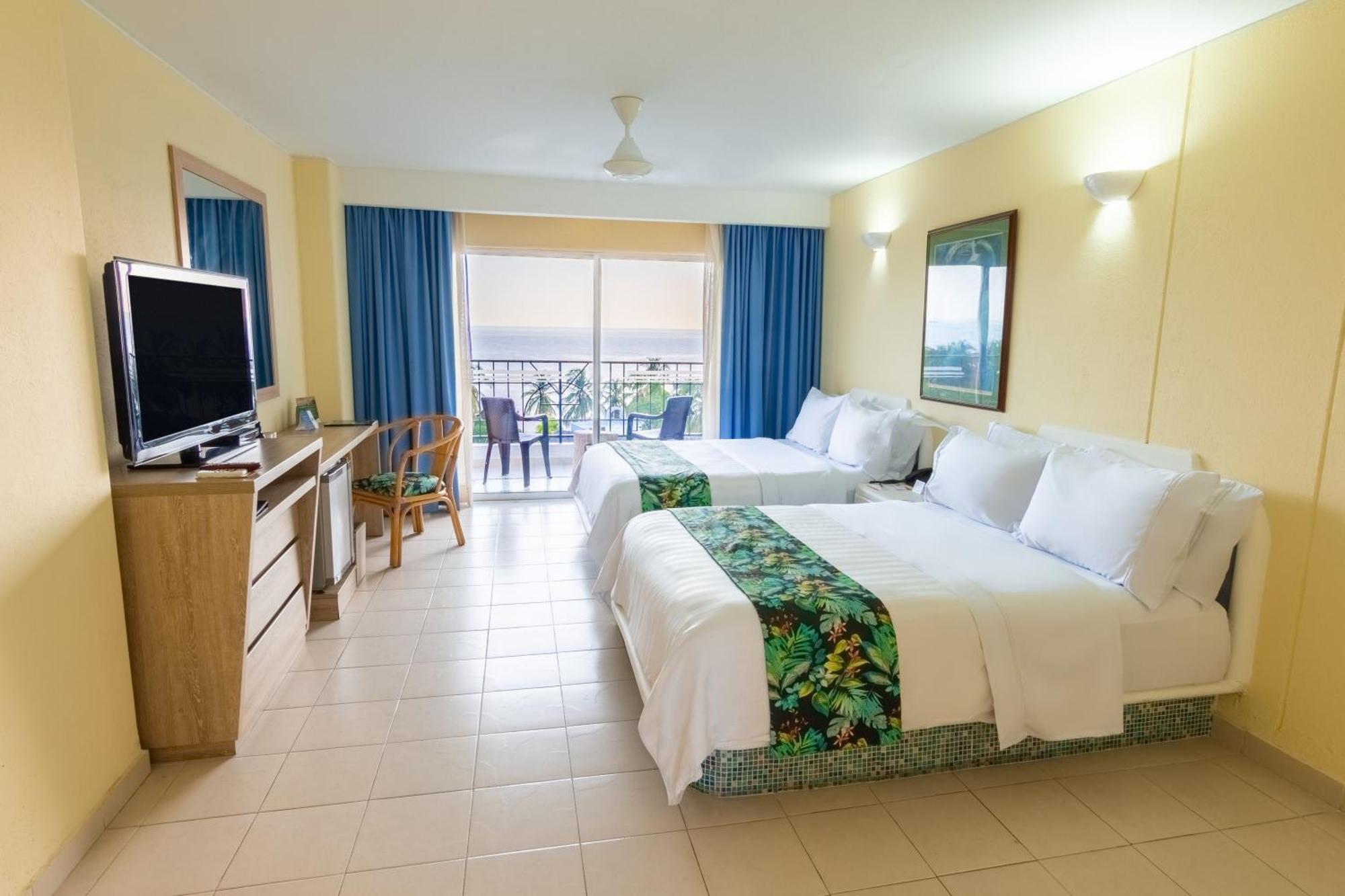 Ghl Relax Hotel Costa Azul 圣玛尔塔 外观 照片