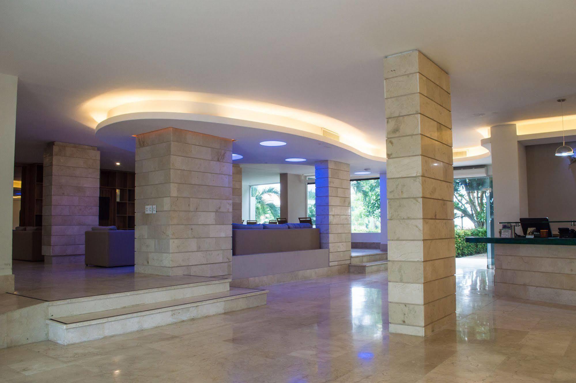 Ghl Relax Hotel Costa Azul 圣玛尔塔 外观 照片
