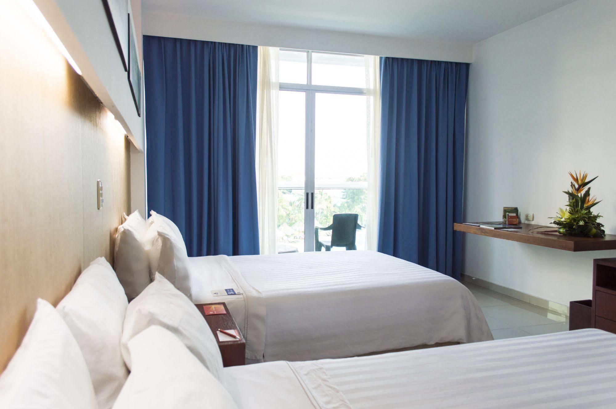 Ghl Relax Hotel Costa Azul 圣玛尔塔 外观 照片